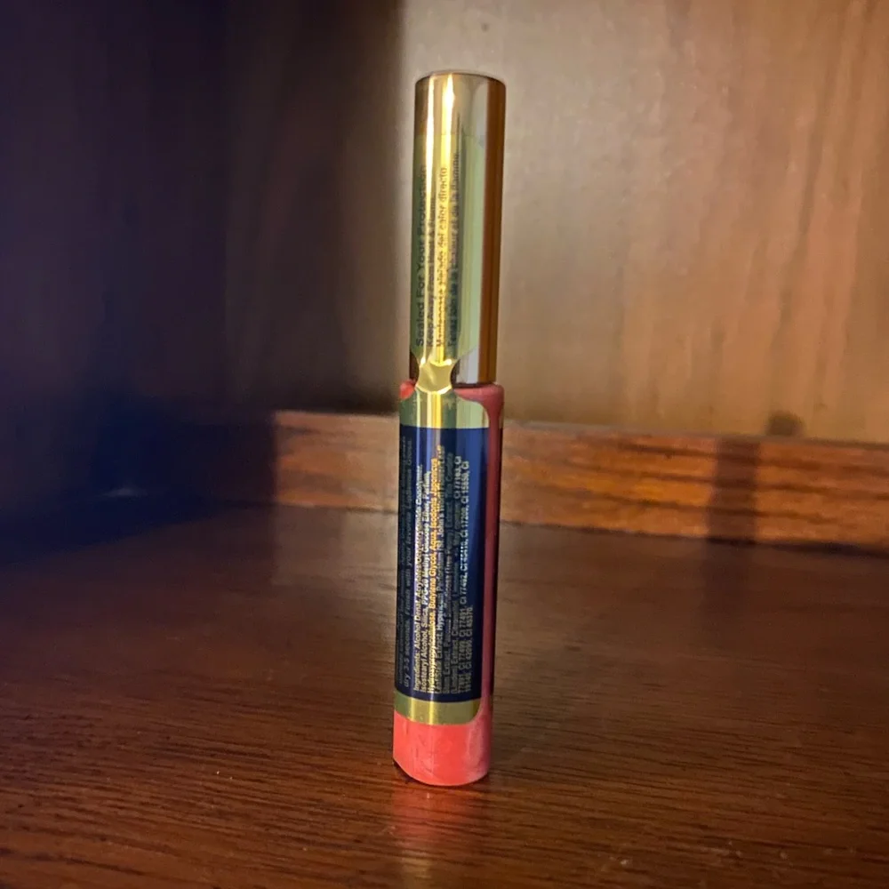 NEW SeneGence LipSense Fleur De Lisa Liquid Lip Color Sealed Waterproof